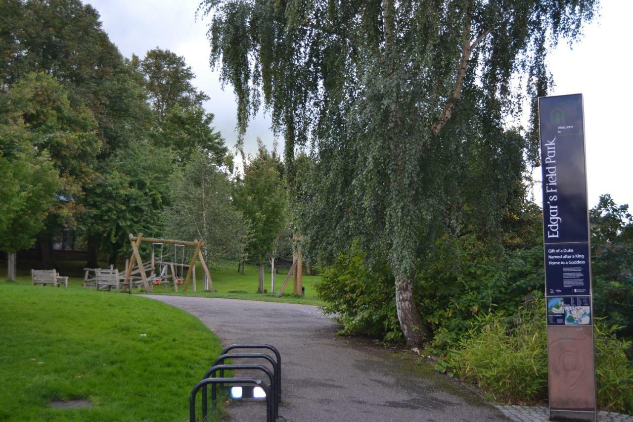 Charming 1 Bed Riverside Apartment
