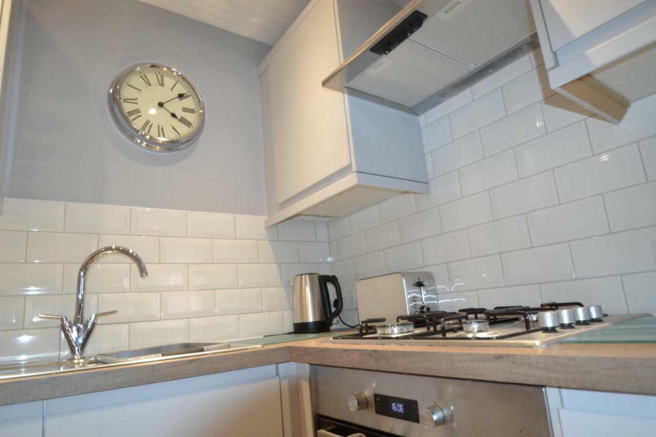 Charming 1 Bed Riverside Chester